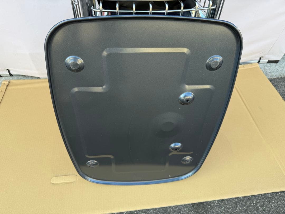 ☆送料込☆2017年式CORONA GH-C12F 石油ファンヒーター