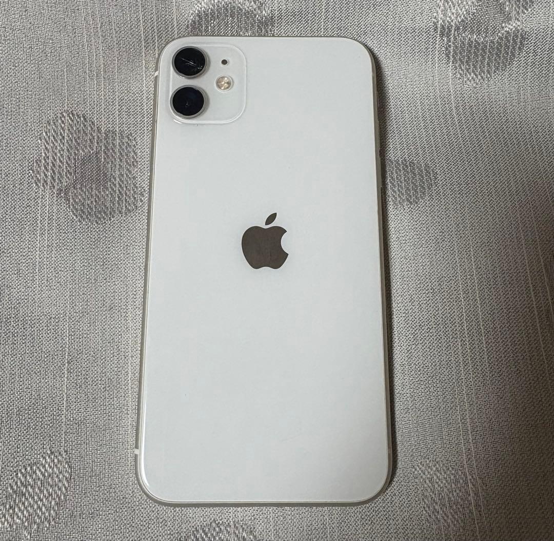 Apple iPhone11 白 64GB ジャンク品 バッテリー最大容量77%