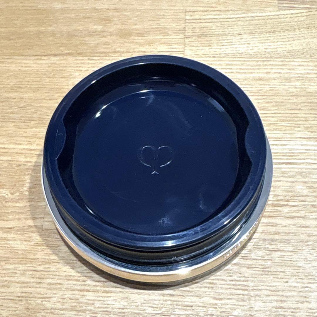 クレドポーボーテ プードルトランスパラントn 1ライト　資生堂　フェイスパウダー