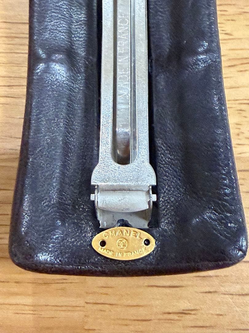 CHANEL ブラウンレザー バレッタ