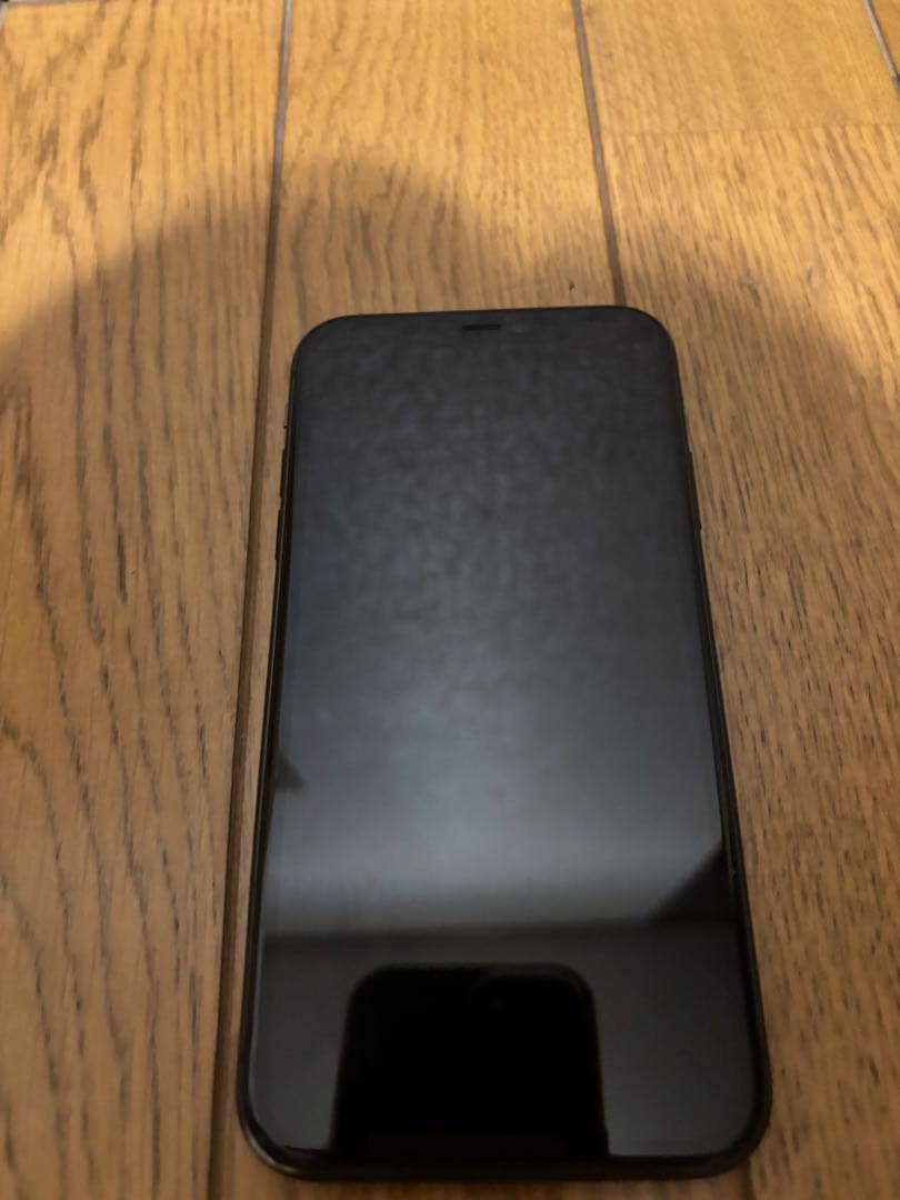 iPhone11 64GB ブラック 箱、説明書、純正有線イヤフォン付き