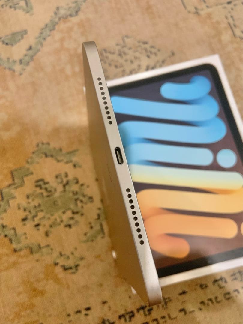 【美品】iPad mini第6世代 64GB Wi-Fiモデル　スターライト