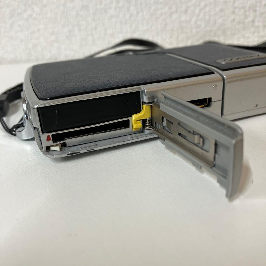 ESV043 【ジャンク】CONTAX U4R デジタルカメラ