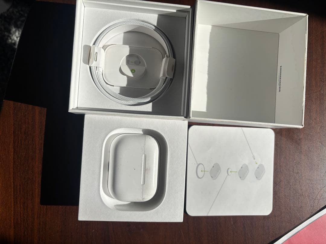 AirPods Pro3 本体 ホワイト 充電ケーブル付き