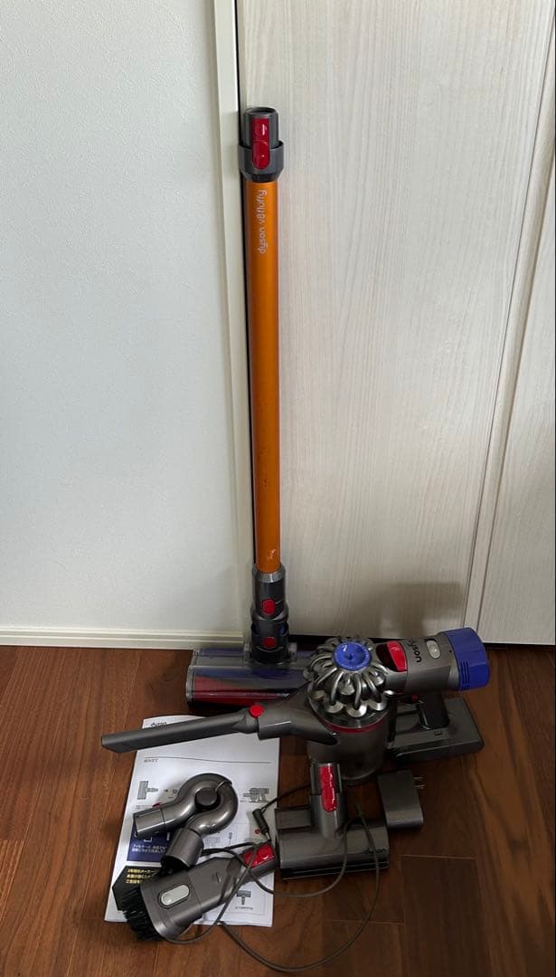 週末値下げ Dyson 掃除機 v8fluffy 梱包済 すぐ発送できます