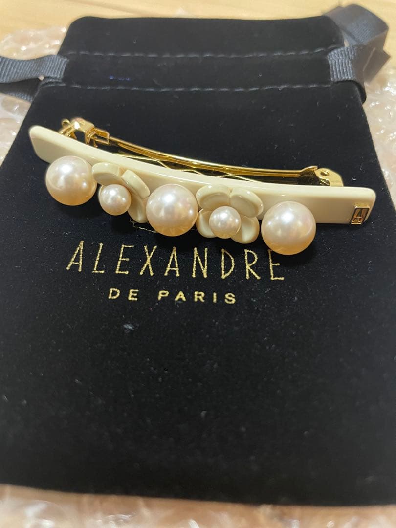 【新品未使用】アレクサンドルドゥパリ　バレッタ　7㎝　ベージュ