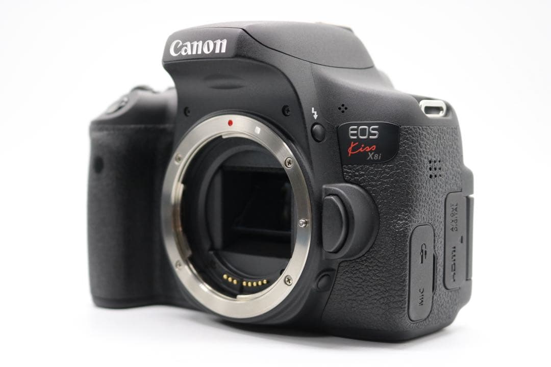ボディ新品級 【Canon EOS Kiss X8i ダブルレンズセット】