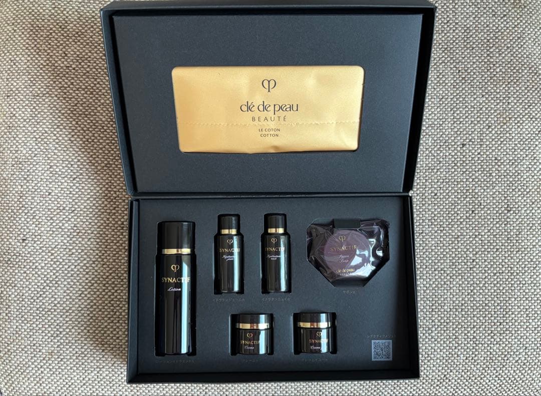 クレドポーボーテ clé de peau SYNACTIFトライアルセット