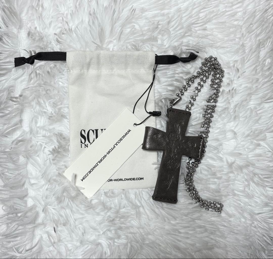 sculptor 十字架ネックレス クロスウォレット チャコールグレー