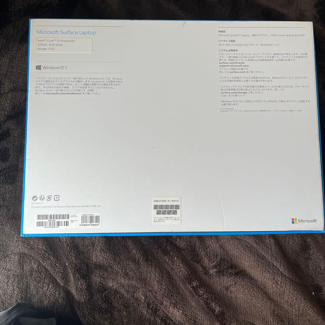 新品未開封　マイクロソフト Surface Laptop D9P-00045