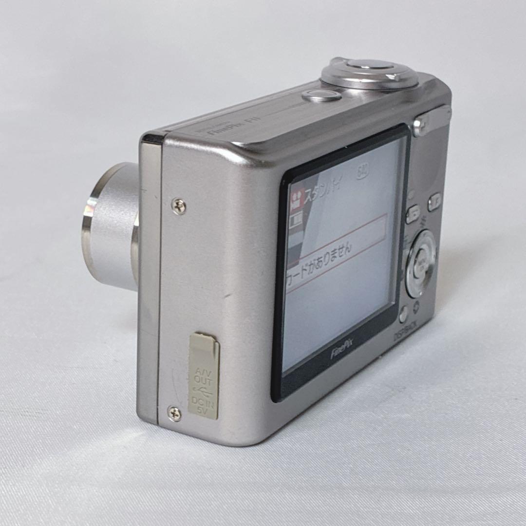 【美品・動作OK】FUJIFILM FinePix F11 デジカメ