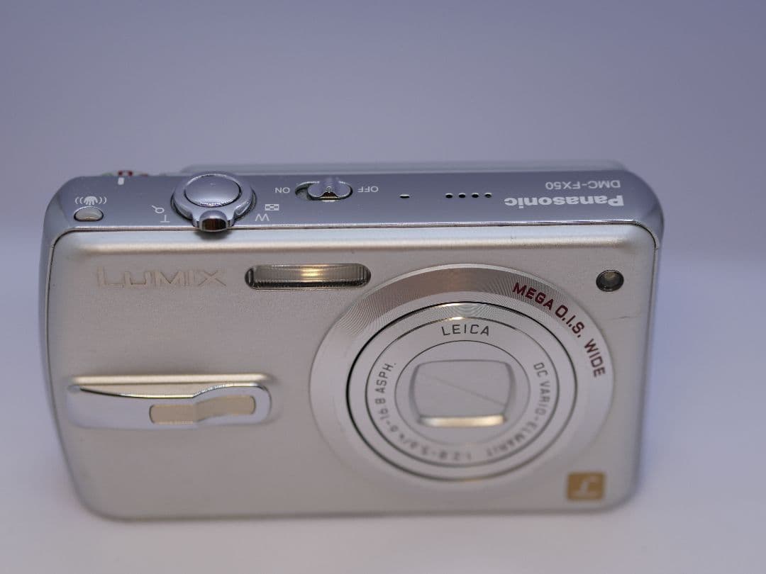 Panasonic DMC-FX50 シルバー