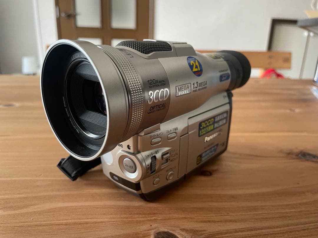 動作品【美品】Panasonic NV-MX3000 ビデオカメラ 本体