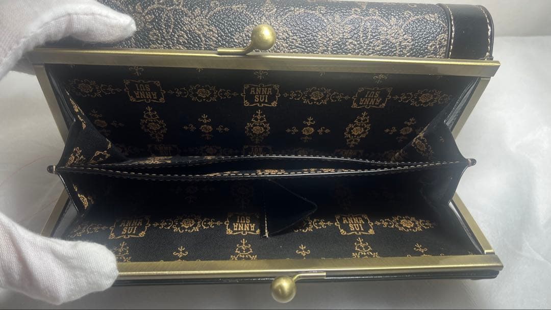 アナスイ ラウンドカラー 口金長財布