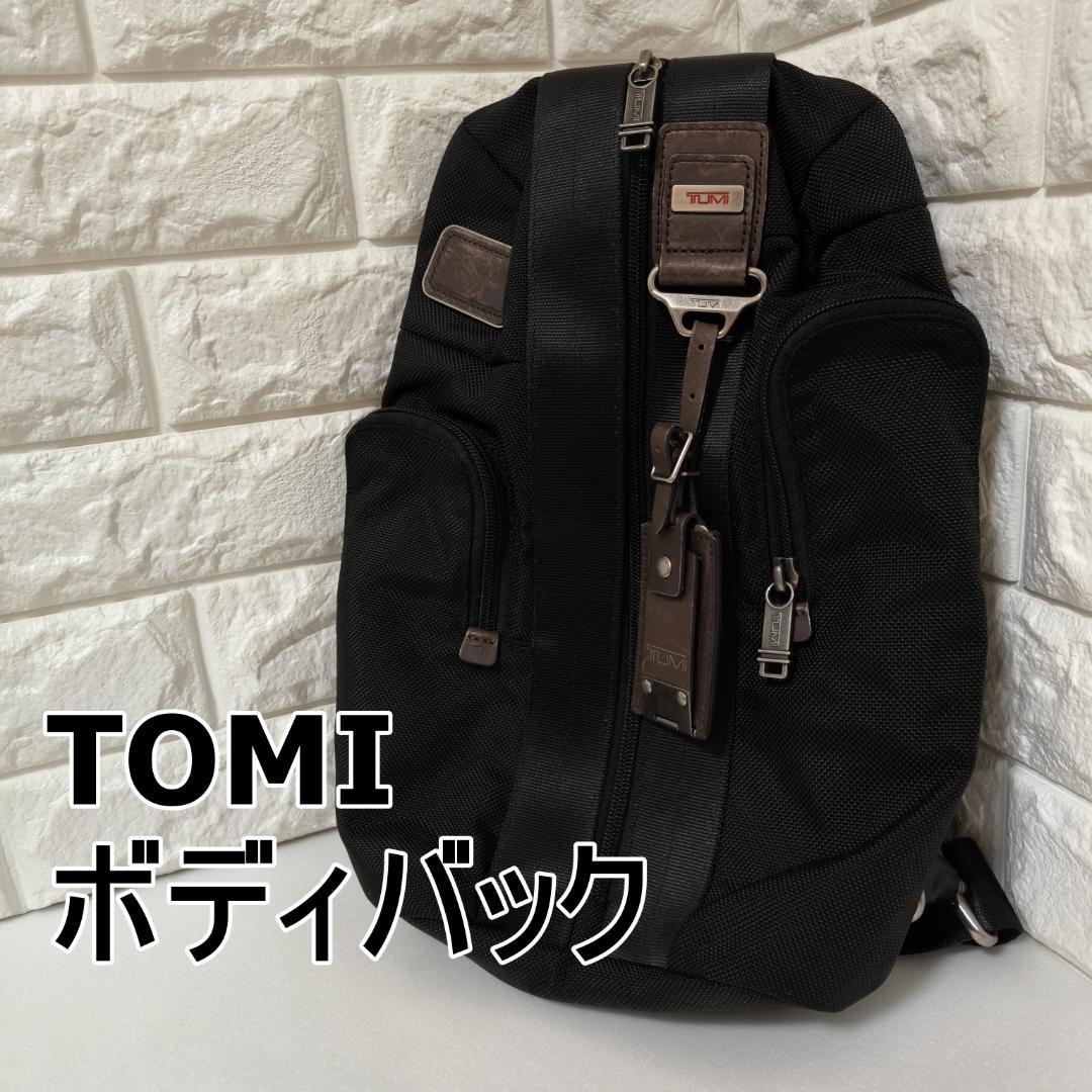 TOMI　トゥミ　ボディバック