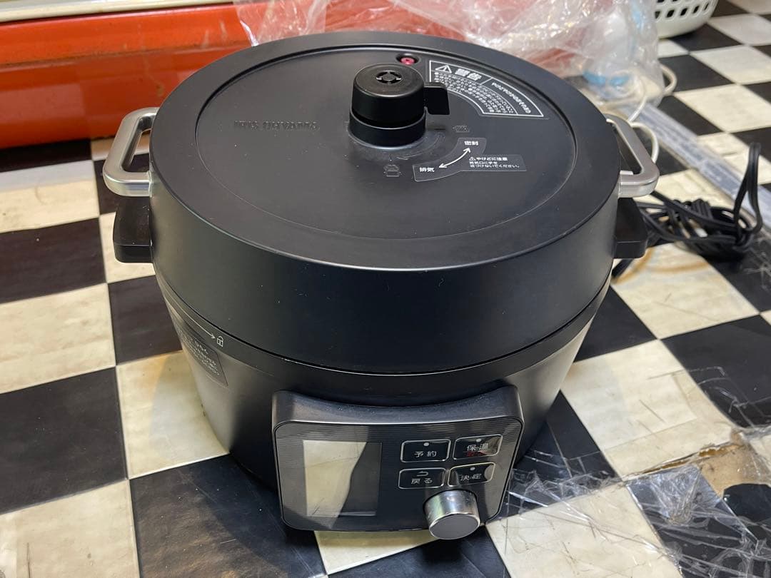 アイリスオーヤマ　電気圧力鍋　ブラック　 PMPC-MA4-B