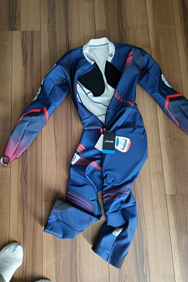 フェニックス社製アルペンスキーレーシングワンピース