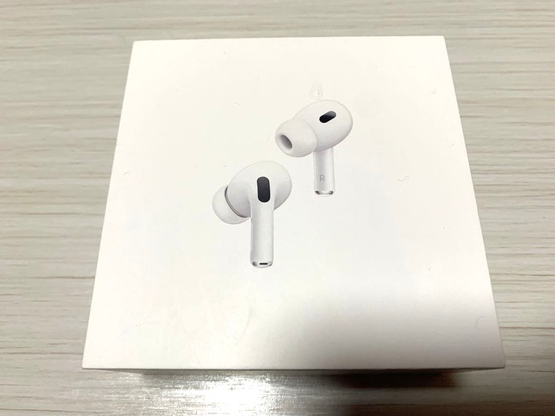 【超美品】AirPods Pro (第2世代) 本体 USB-C充電ケース付き