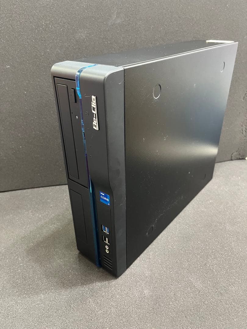 i7&16GB&SSD1TB&NVIDIA T400搭載！自作系PC