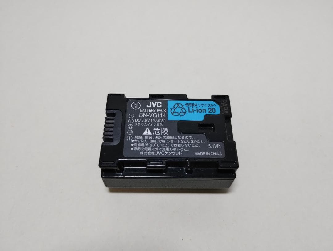 ✨訳アリ✨ Everio ビデオカメラ JVC GZ-E565 FULL HD