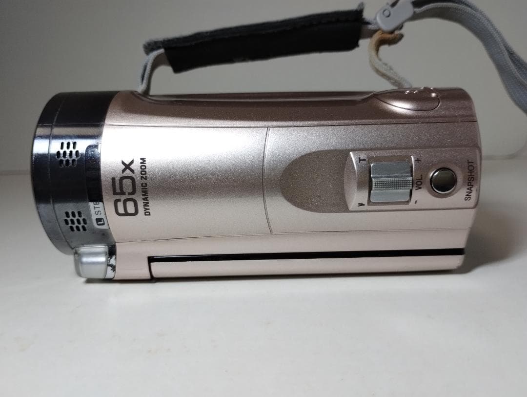 ✨訳アリ✨ Everio ビデオカメラ JVC GZ-E565 FULL HD