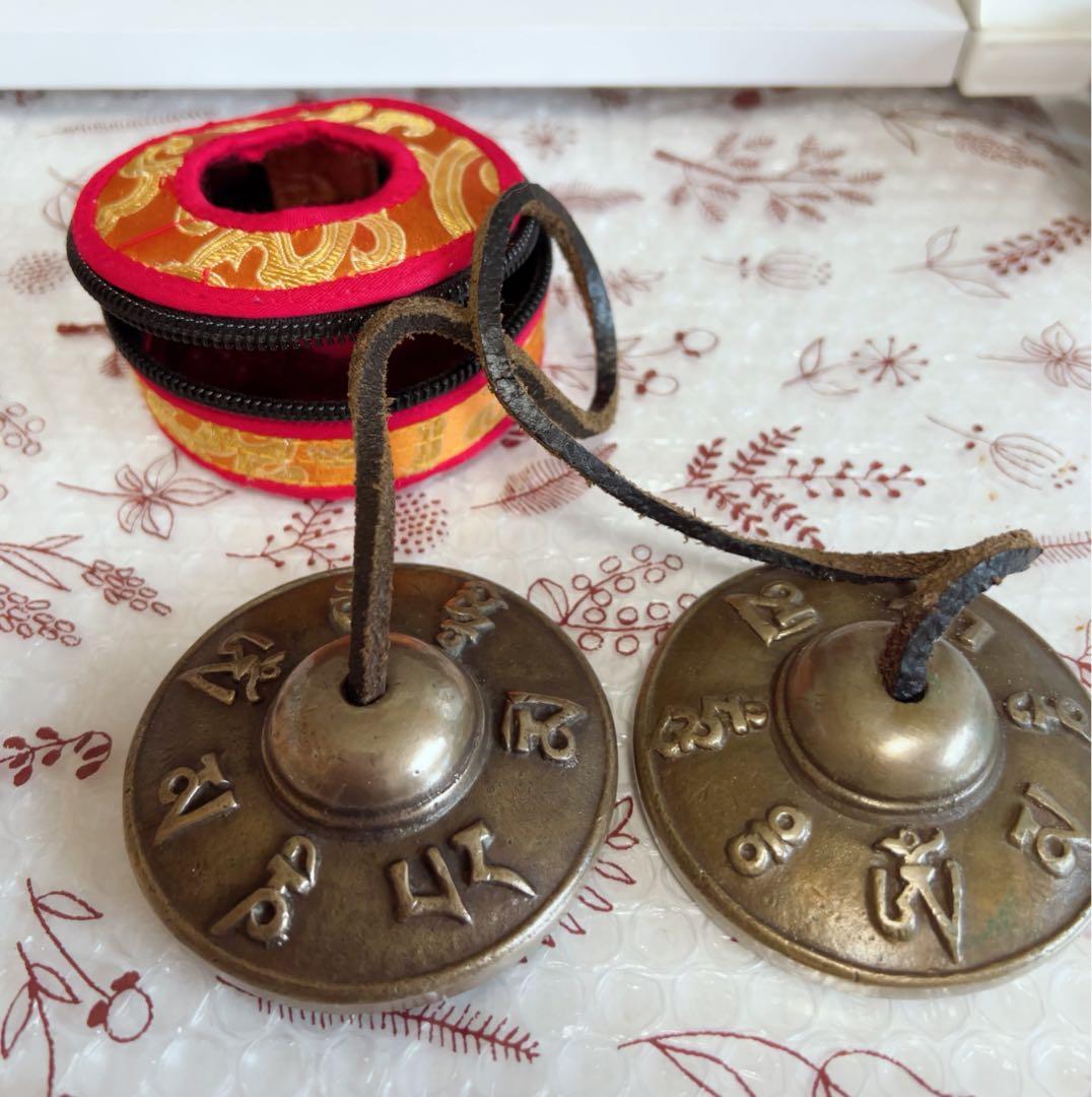 アマナマナ　超・鍛造スペシャルシンギングボウル(小)ロゴ加工とティンシャ付き