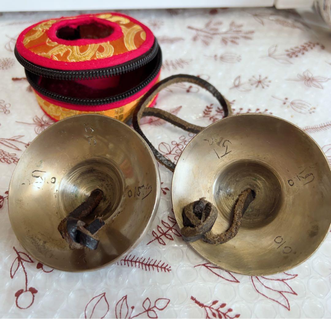 アマナマナ　超・鍛造スペシャルシンギングボウル(小)ロゴ加工とティンシャ付き