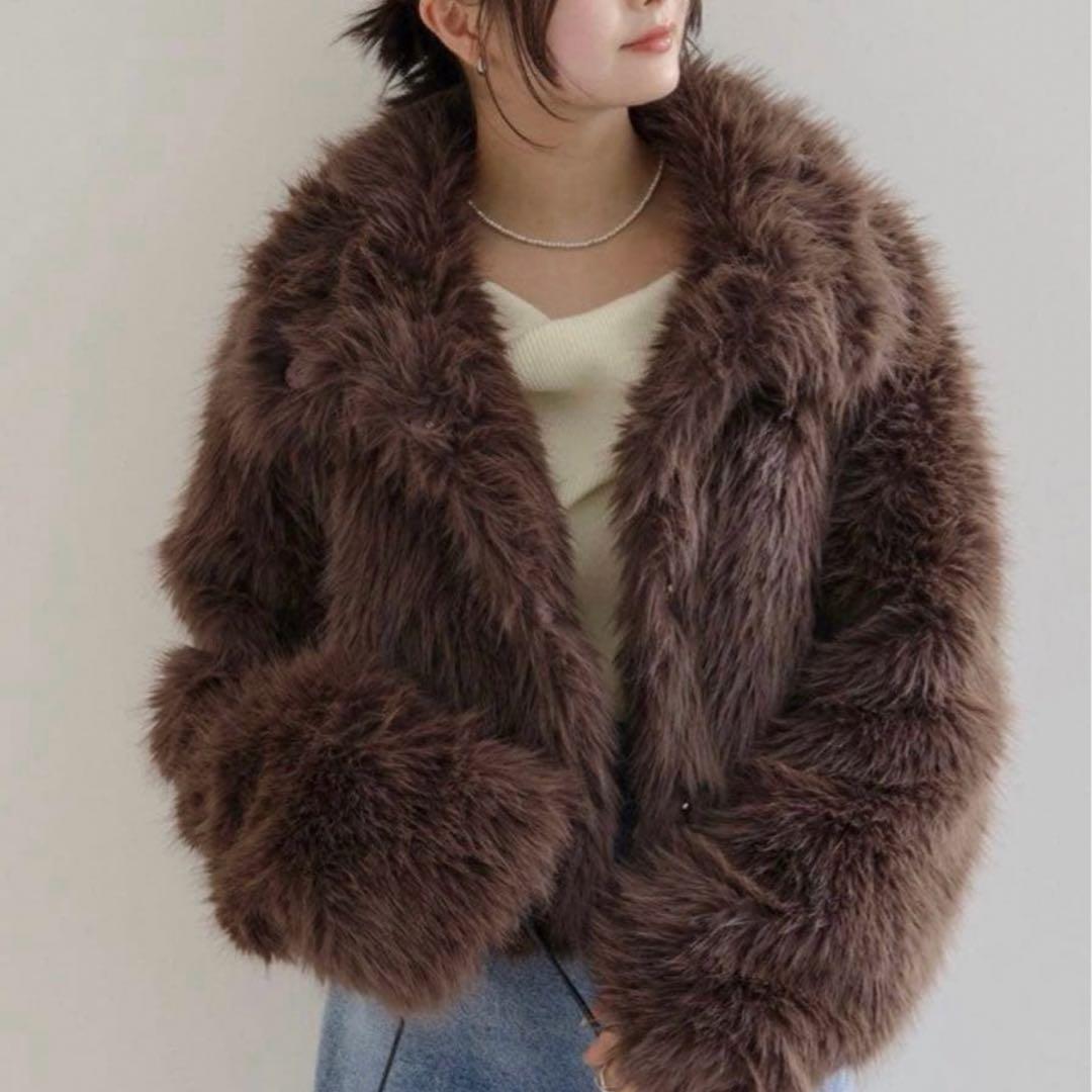 ち*ー様 mystic ショートファーコート