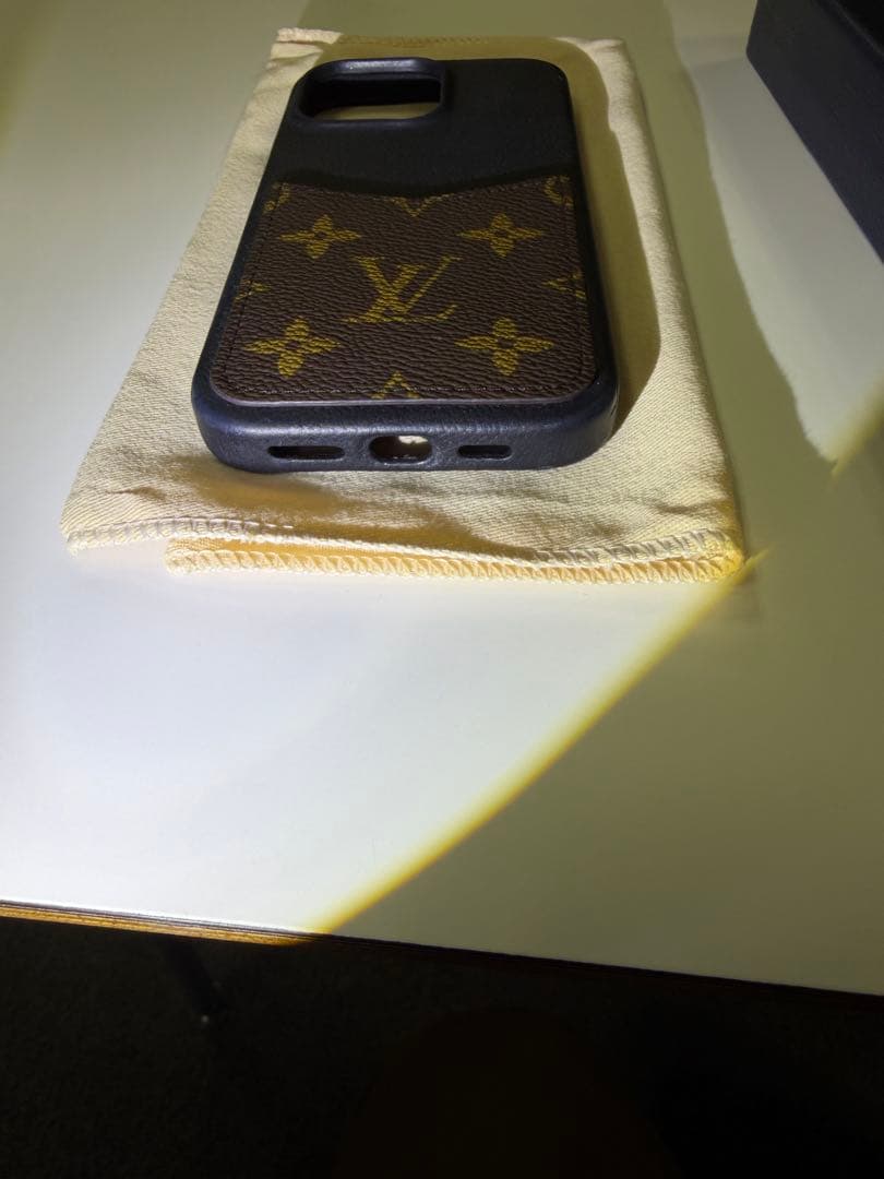 VUITTON iPhoneケース 16 PRO MAX モノグラム　正規品