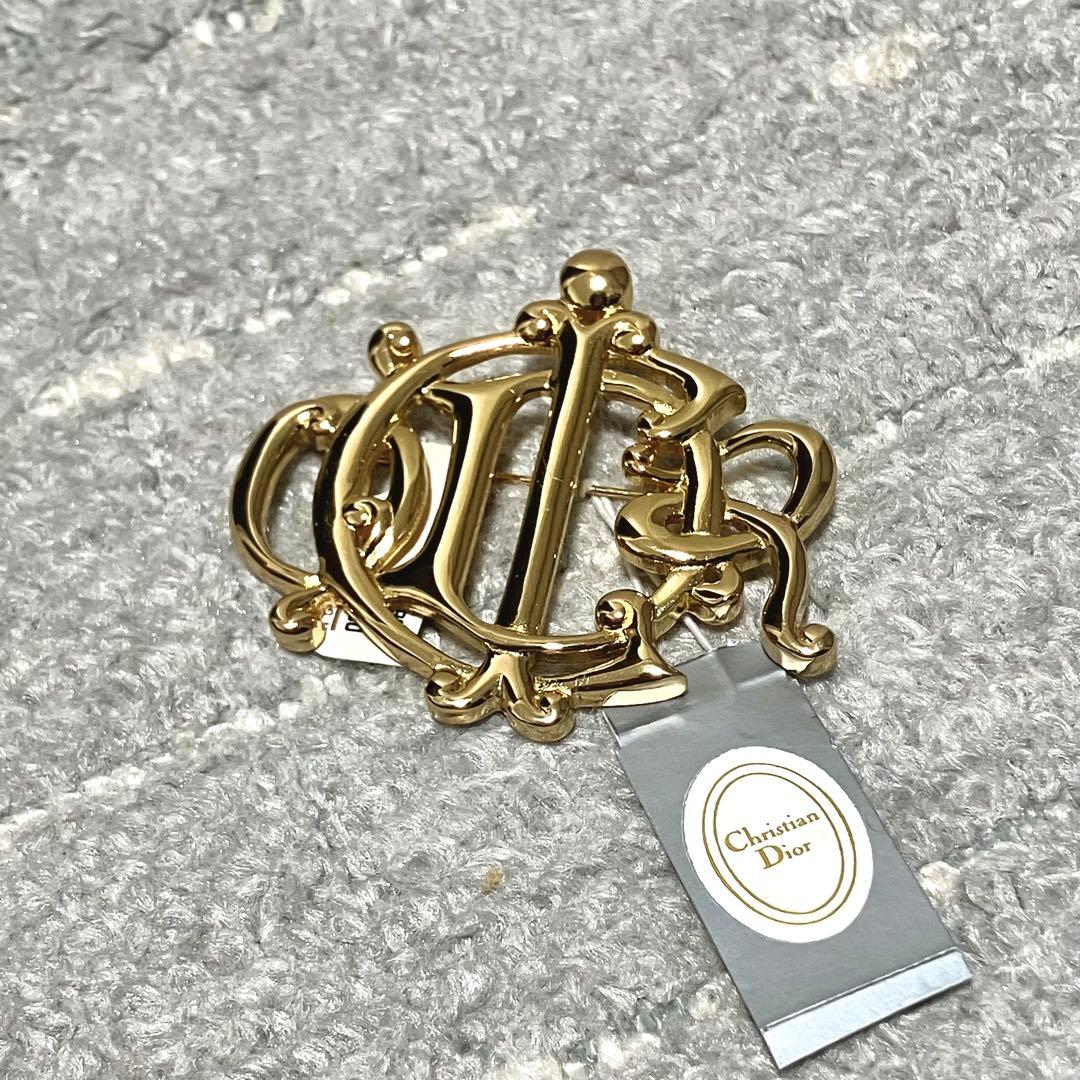 未使用保管品！クリスチャンディオール［旧ロゴ］ピンブローチ　ヴィンテージ　タグ付