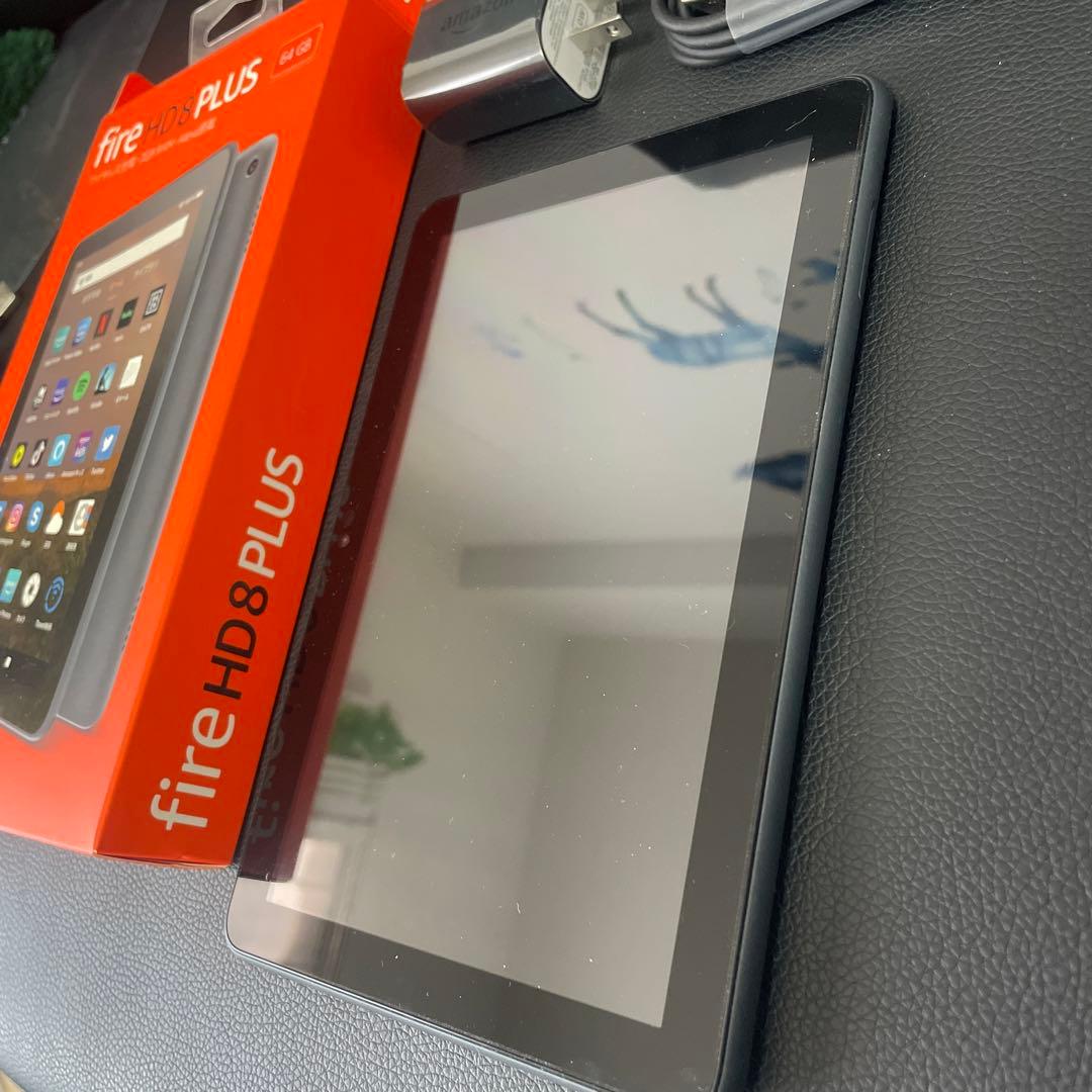 Fire HD 8 Plus 64GB + スタンド(任意)