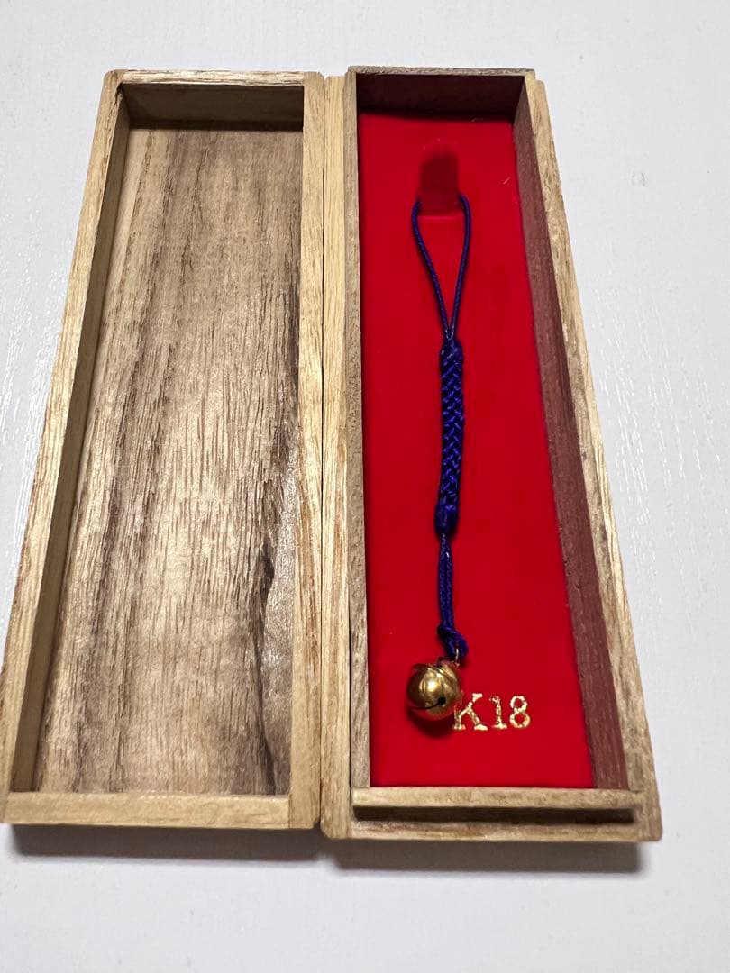 K18 鈴 根付けストラップ
