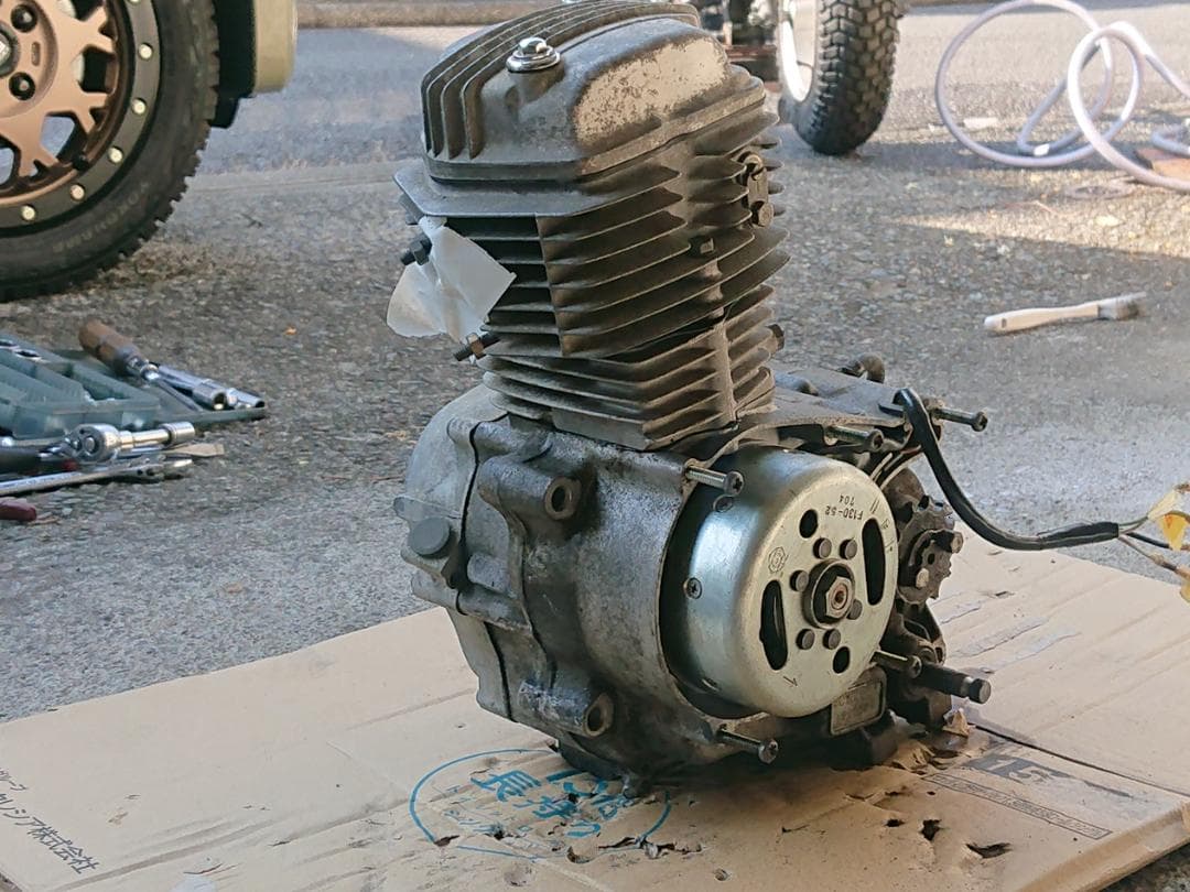 ホンダR&P純正エンジン・ハーネスのセットになります。ボアアップエンジン？