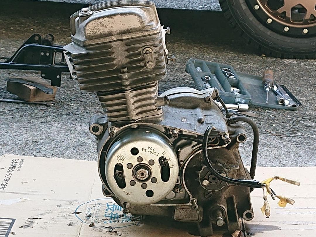 ホンダR&P純正エンジン・ハーネスのセットになります。ボアアップエンジン？