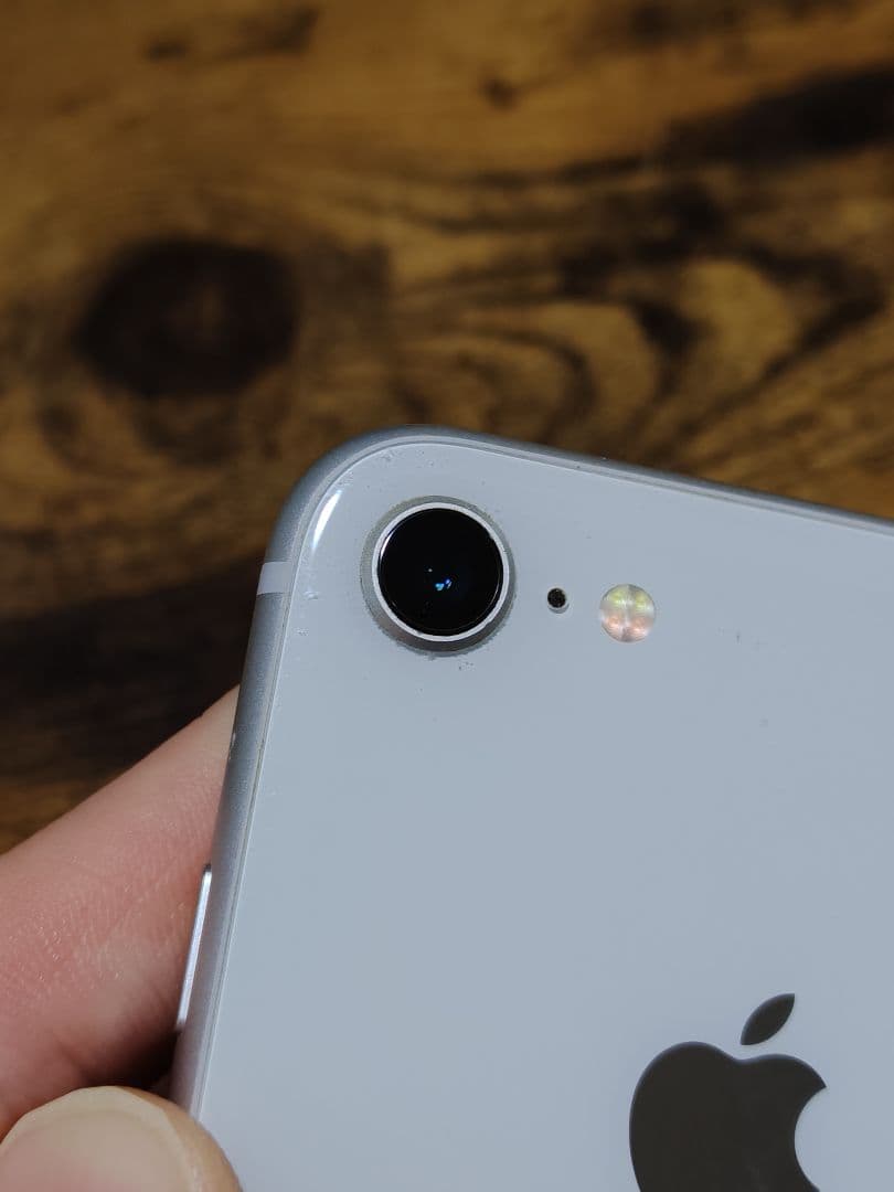 【本体のみ】iPhone8 64GB シルバー(SIMフリー)