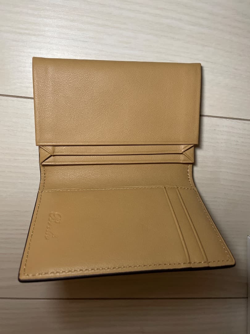 Brelioブレイリオ 名刺入れ 風琴マチ コードバン