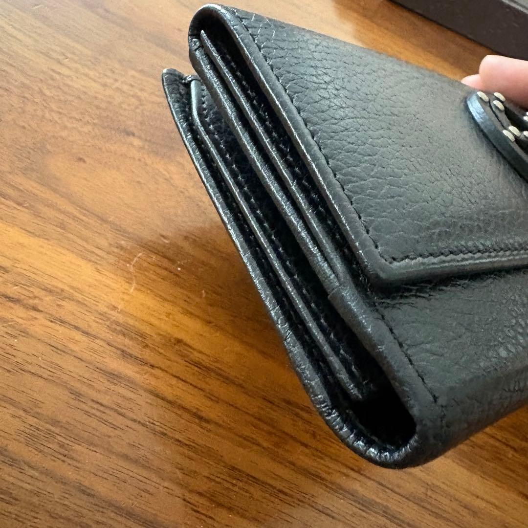 国内正規品GUCCI GGスタッズブラックレザー長財布