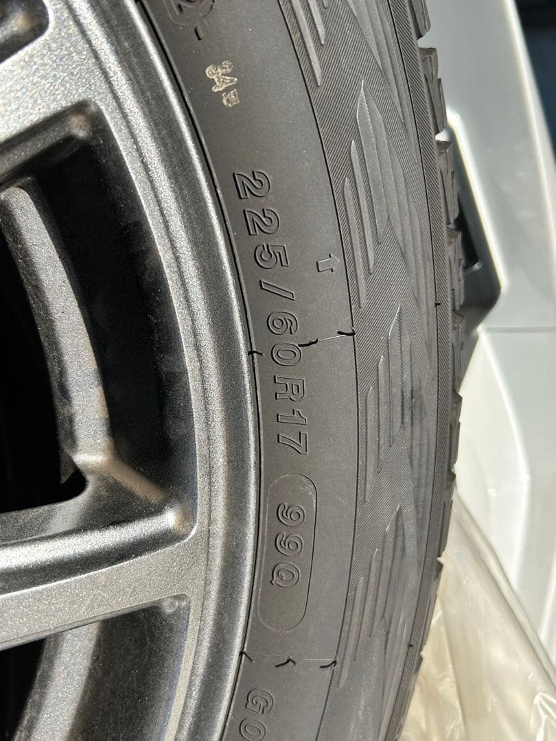 【美品】YOKOHAMA iceGuard スタッドレス225/60R17 4本