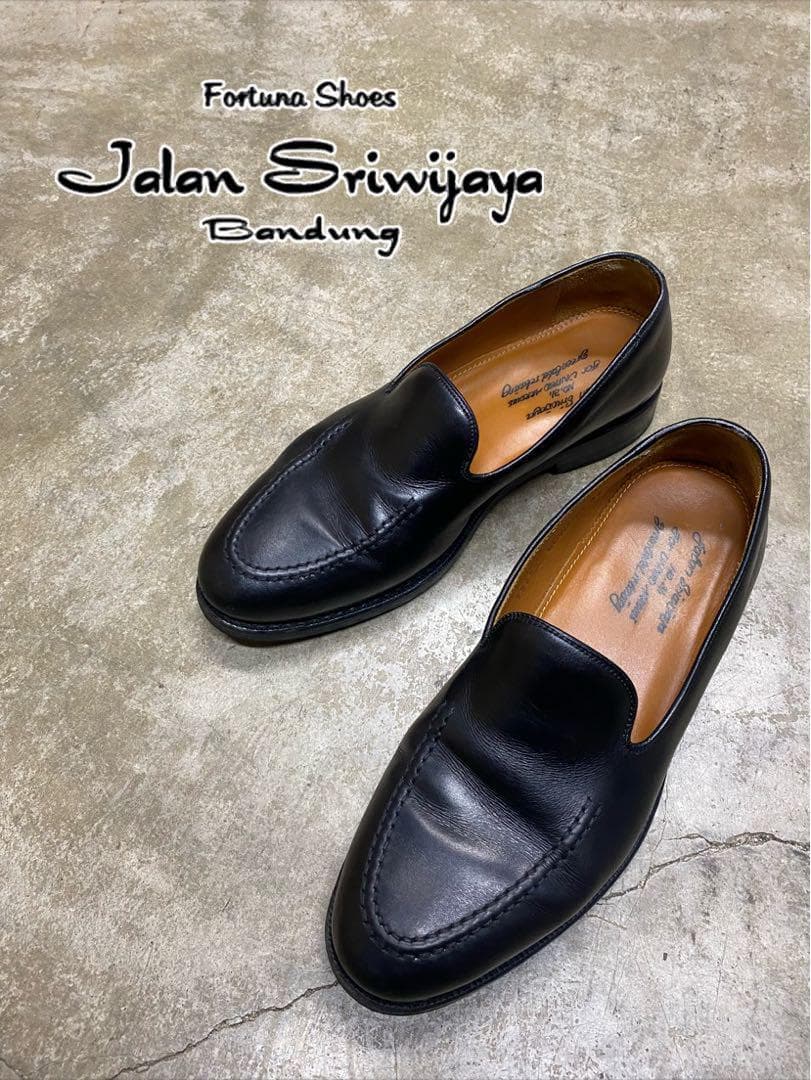 ジャランスリワヤ モックスリッポン ブラック 39