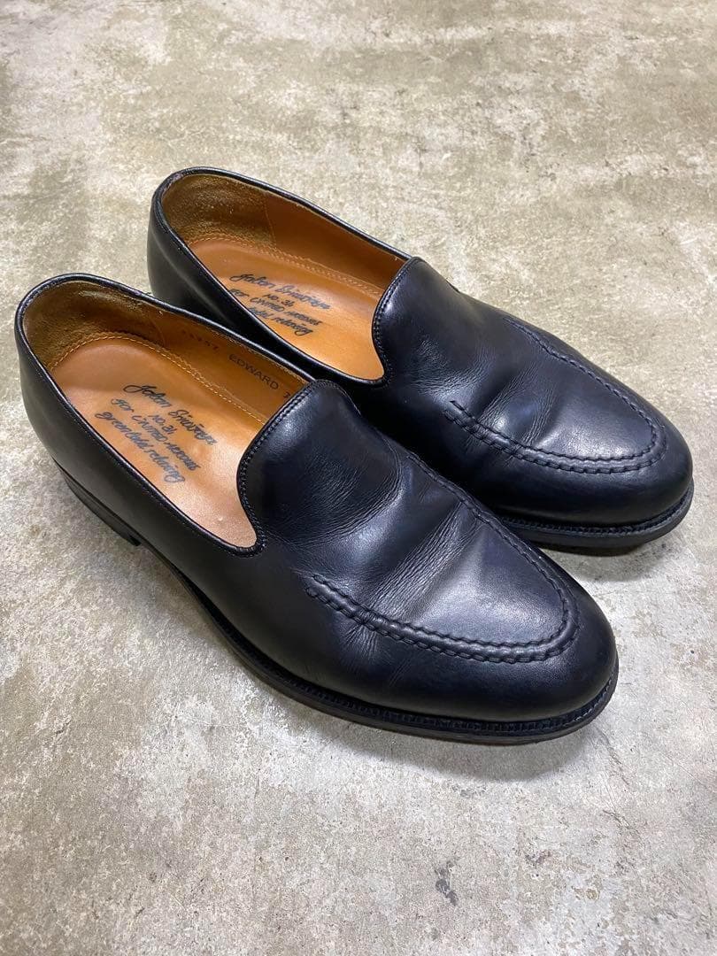 ジャランスリワヤ モックスリッポン ブラック 39