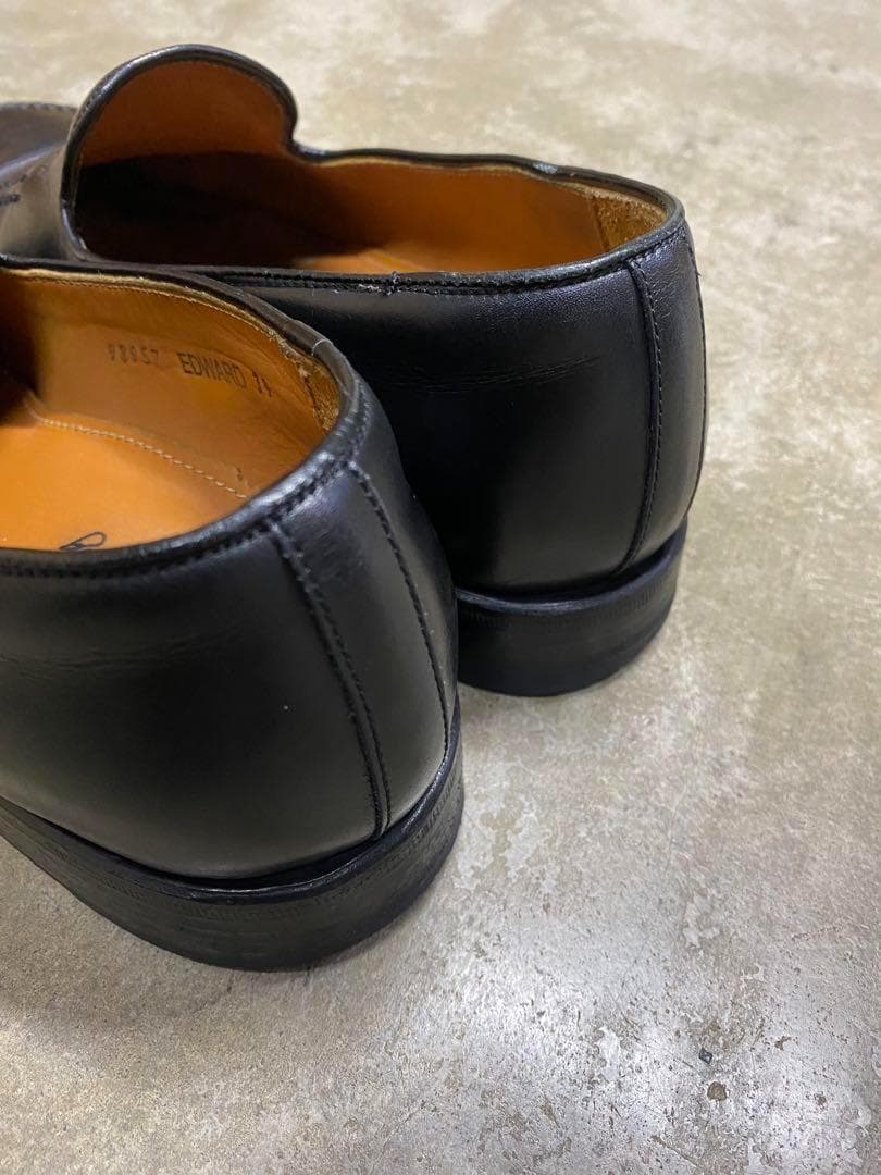 ジャランスリワヤ モックスリッポン ブラック 39