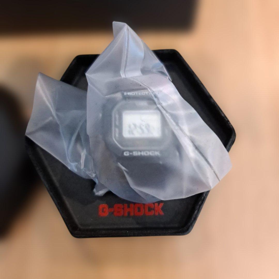 カシオ　リングウォッチ　G-SHOCK DWN-5600-1JR　ブラック