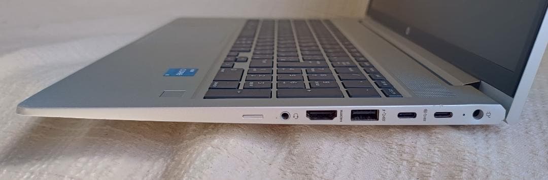 HP Probook 450G10 第13世代corei5搭載