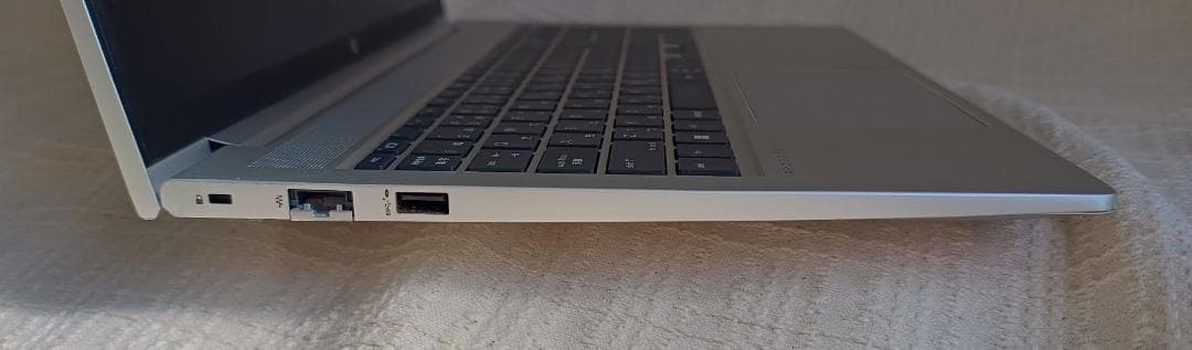 HP Probook 450G10 第13世代corei5搭載