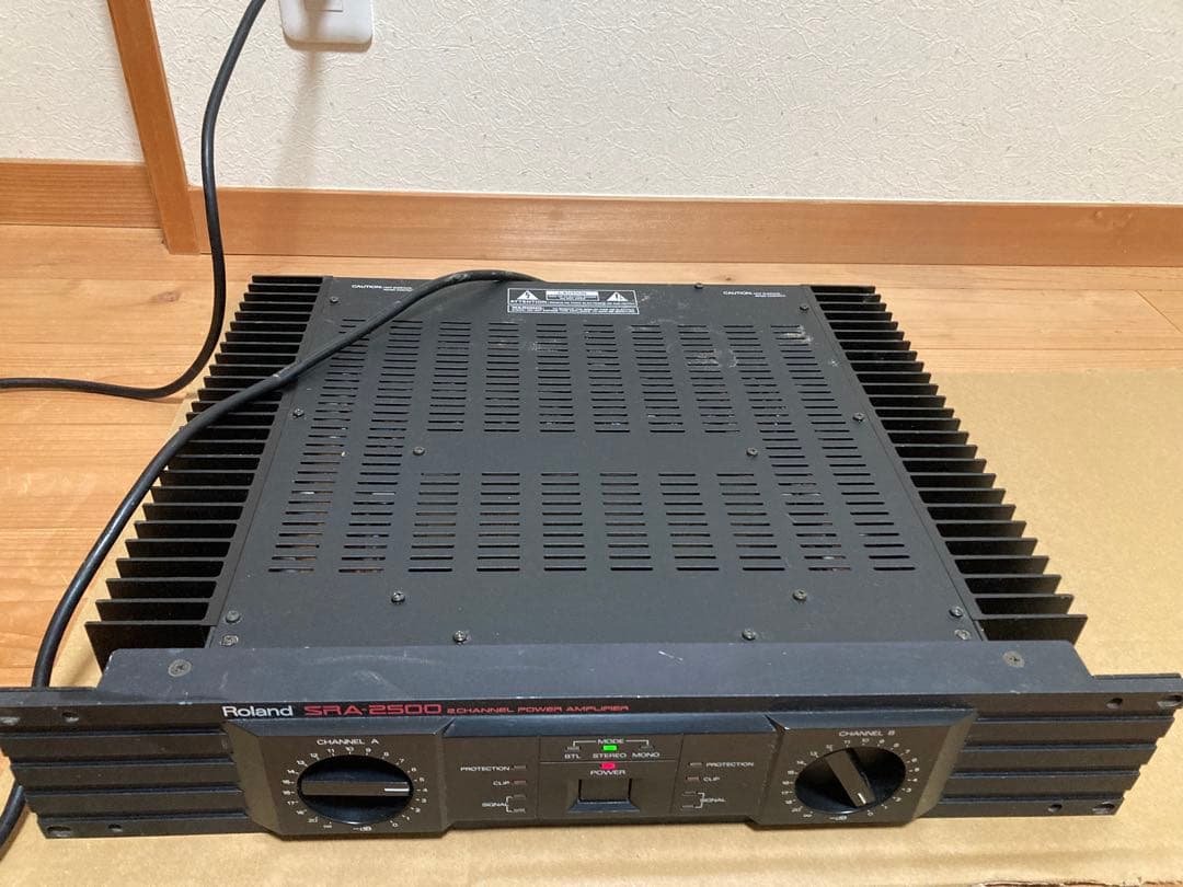 アンプ Roland SRA-2500