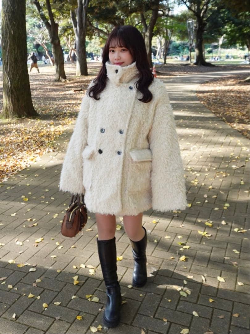 プードルミドルコート アイボリー