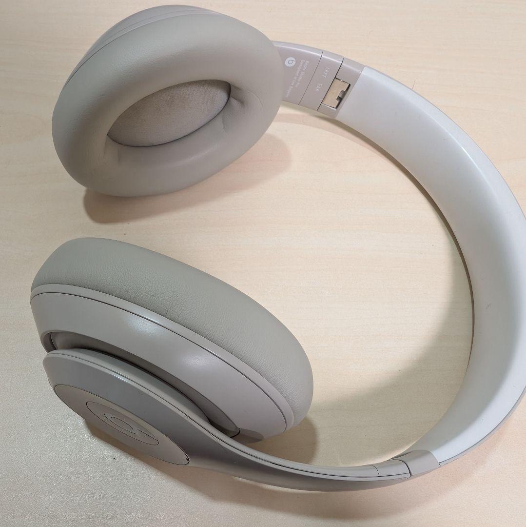 Beats Studio Pro ワイヤレスヘッドホン ホワイト