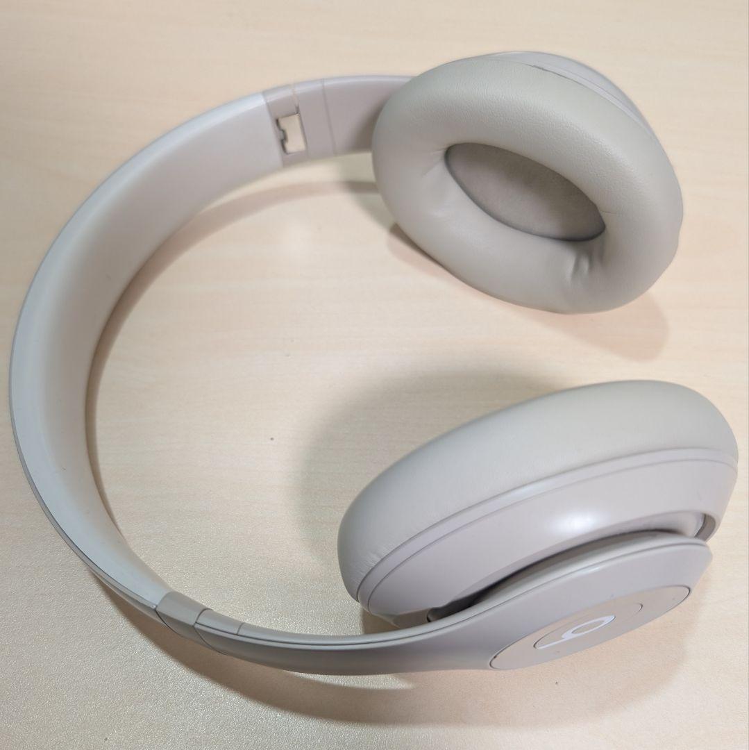 Beats Studio Pro ワイヤレスヘッドホン ホワイト