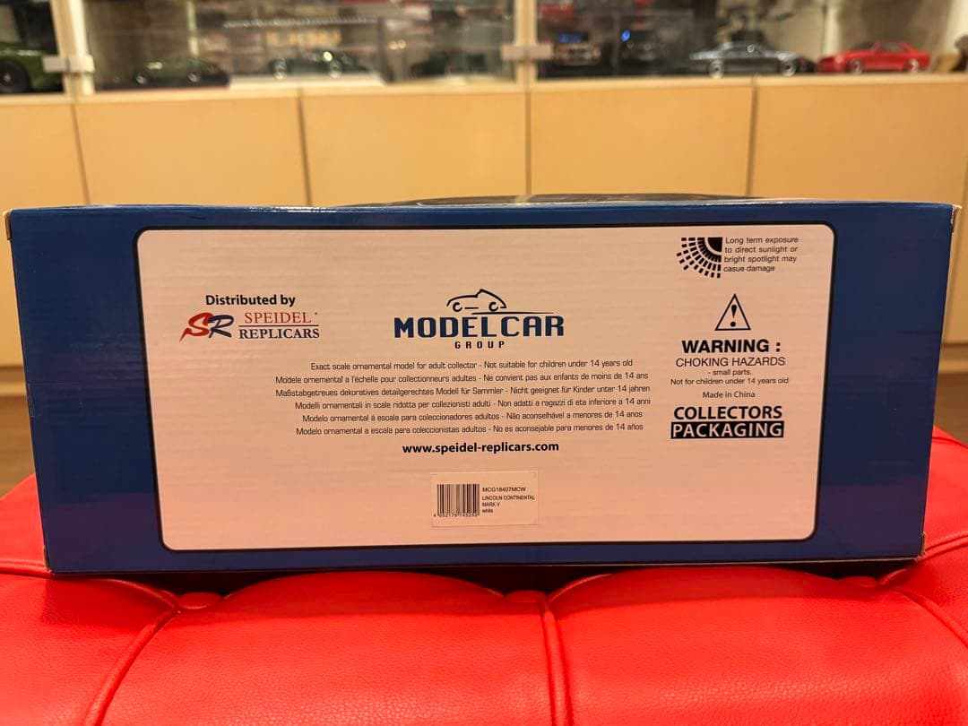 1/18リンカーン コンチネンタル マーク5 ビルブラス新品未使用品