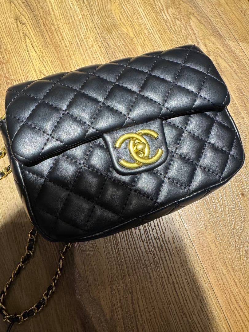 CHANEL ノベルティ ミニショルダーバッグ